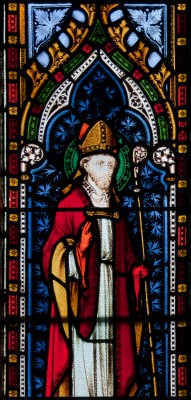 800px-Wexford_Church_of_the_Immaculate_Conception_South_Aisle_Window_Saint_Laurentius_O_Toole_Detail_2010_09_29.jpg