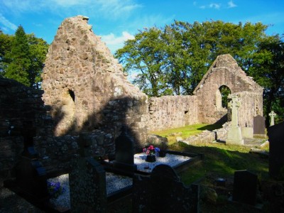 Killevy_Old_Church_-_geograph.org.uk_-_564089.jpg