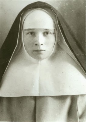 Julia Rodzinska.jpg