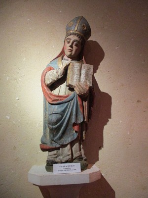 Saint-aquilin.jpg