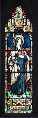 Enniskillen_St._Michael's_Church_East_Aisle_Window_06_Local_Saints_Detail_Saint_Fanchea_2012_09_17.jpg